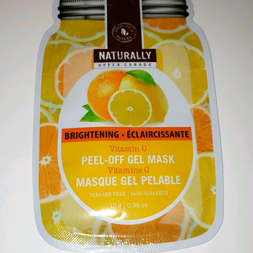 Naturally Upper Canada Vitamin C Bright Face Mask